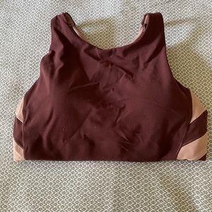 Athleta Fully Focused Sports Bra, Size M